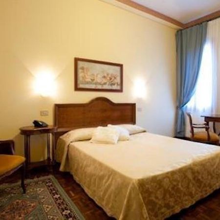 Hotel Florida Venezia Esterno foto