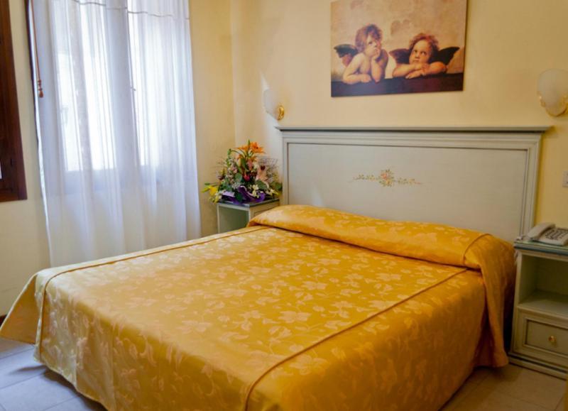 Hotel Florida Venezia Esterno foto